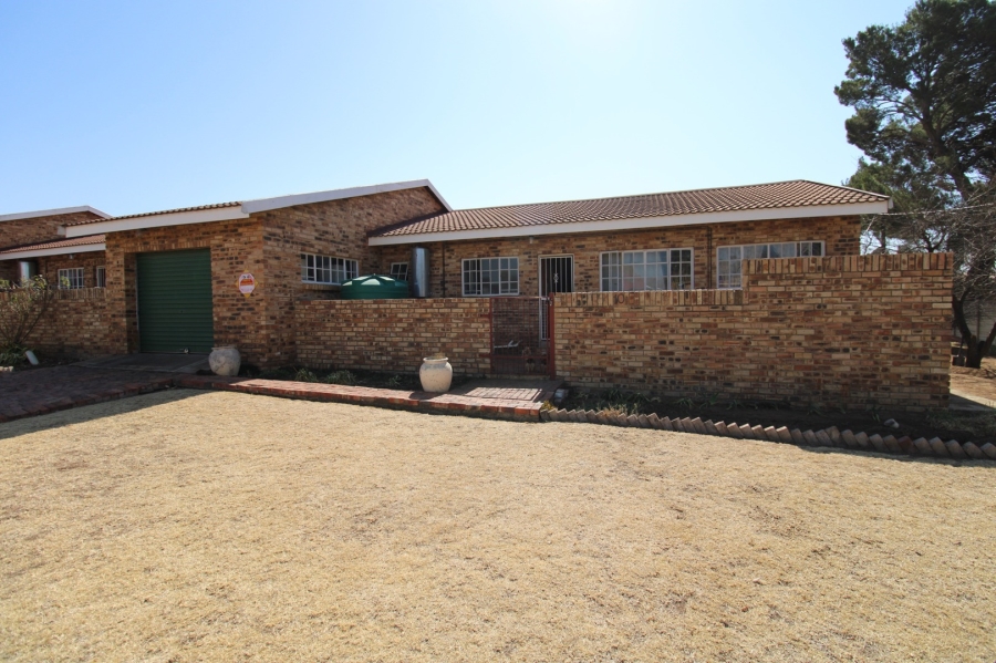 2 Bedroom Property for Sale in Vredefort Free State